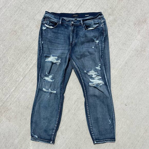 Judy Blue Denim - Judy Blue Los Angeles Charleston Distressed High Waist Boyfriend Fit Jeans 22W